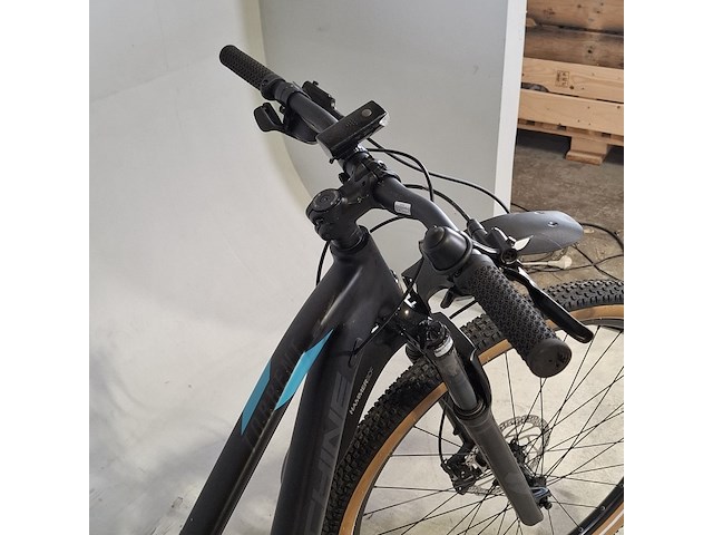 Mountainbike, rockmachine, torrent thirty - afbeelding 7 van  11