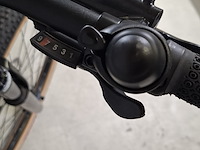 Mountainbike, rockmachine, torrent thirty - afbeelding 8 van  11