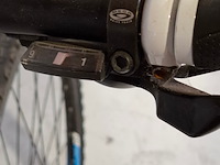Mountainbike, rove, liv 2 - afbeelding 10 van  13