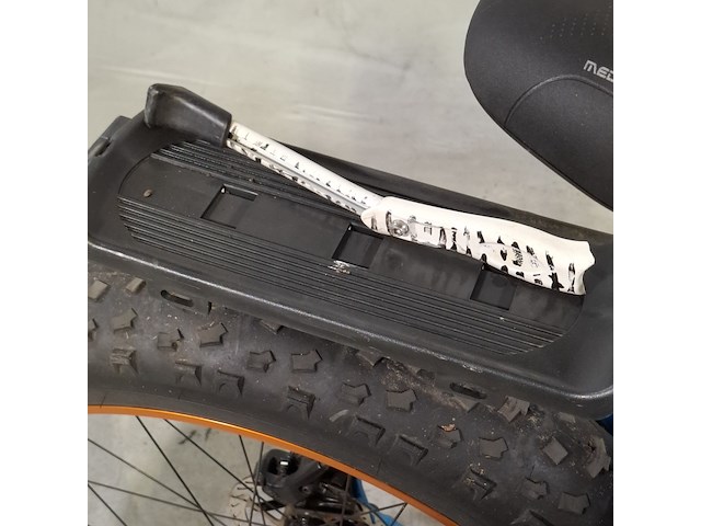 Mountainbike, salsa, mukluk - afbeelding 13 van  14