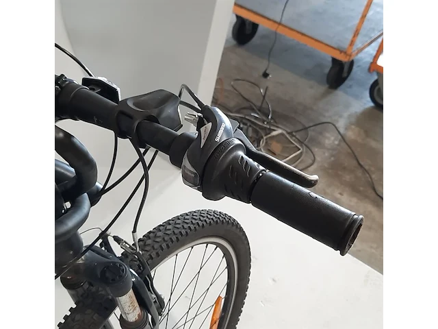 Mountainbike, serious, rockville - afbeelding 8 van  24