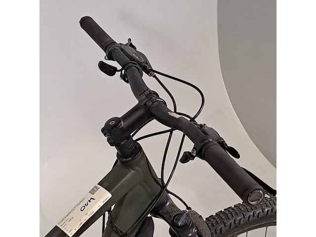 Mountainbike, serious - afbeelding 6 van  10