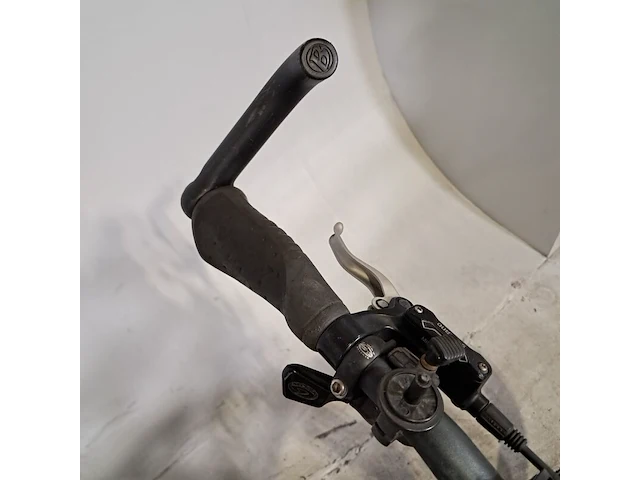Mountainbike, trek - afbeelding 17 van  19