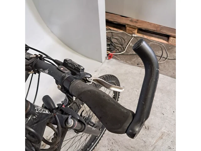 Mountainbike, trek - afbeelding 19 van  19