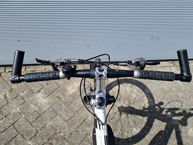 Mountainbike, wit - afbeelding 2 van  13