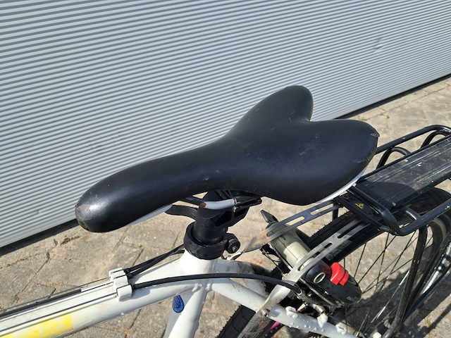 Mountainbike, wit - afbeelding 13 van  13