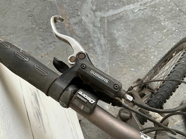 Mountainbike - afbeelding 10 van  11