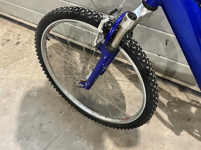 Mountainbike - afbeelding 4 van  10