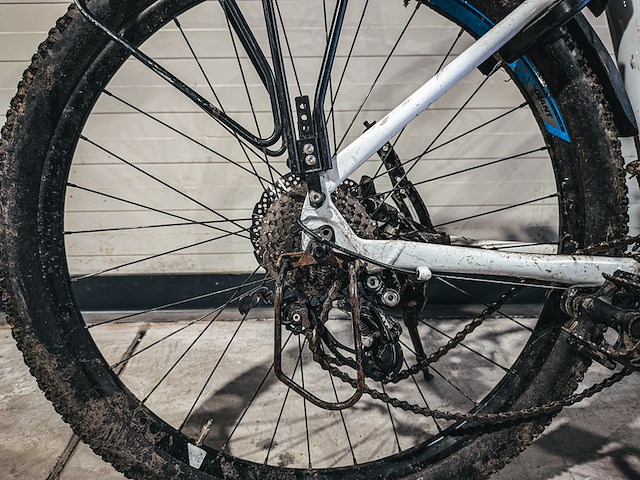 Mountainbike - afbeelding 2 van  10