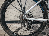 Mountainbike - afbeelding 2 van  10