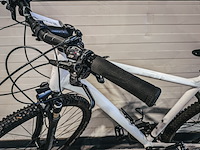 Mountainbike - afbeelding 4 van  10