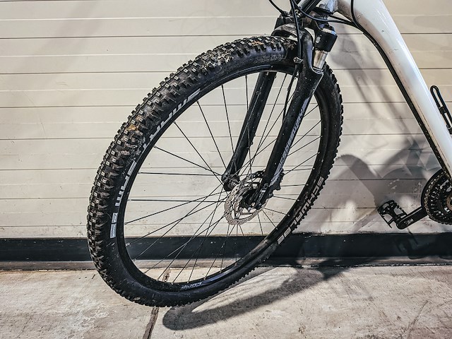 Mountainbike - afbeelding 6 van  10