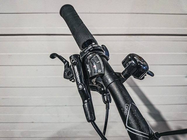 Mountainbike - afbeelding 2 van  9