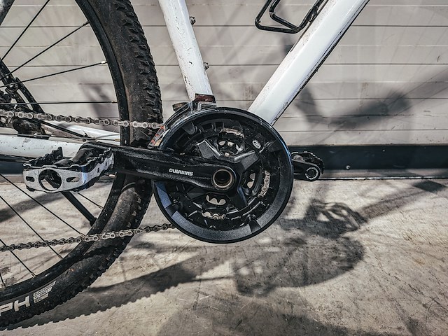 Mountainbike - afbeelding 8 van  9