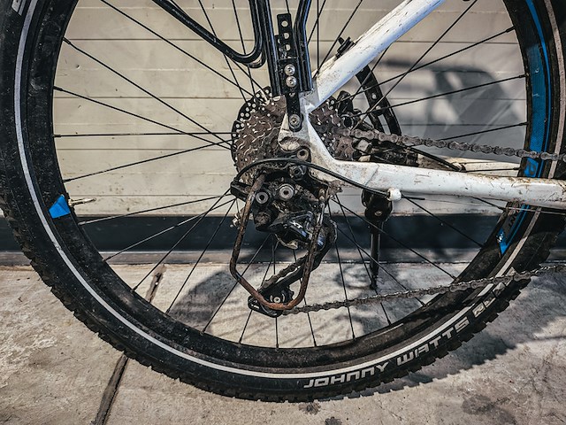 Mountainbike - afbeelding 2 van  10