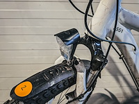 Mountainbike - afbeelding 5 van  10
