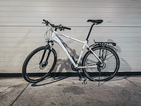 Mountainbike - afbeelding 1 van  10