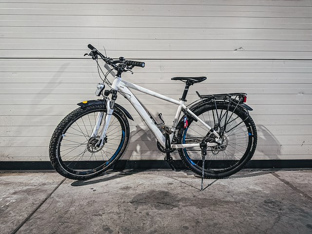 Mountainbike - afbeelding 1 van  10