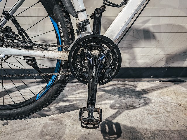 Mountainbike - afbeelding 10 van  10