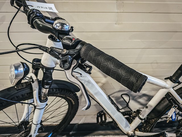 Mountainbike - afbeelding 4 van  10