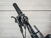 Mountainbike - afbeelding 3 van  10