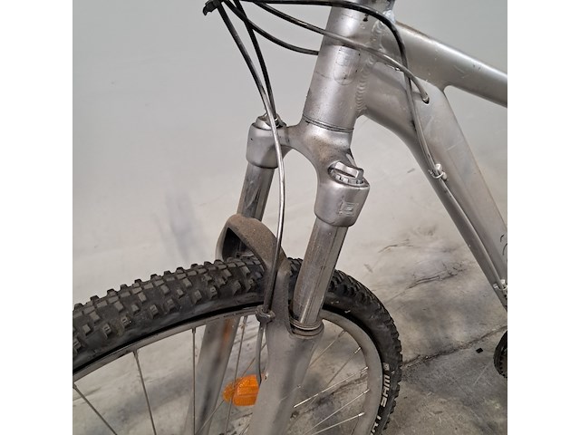 Mountainbike - afbeelding 7 van  11