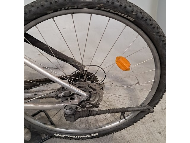 Mountainbike - afbeelding 8 van  11