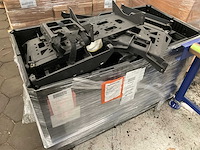 Mounting bracket (19x) - afbeelding 1 van  6