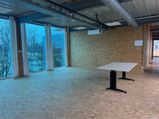 Movicube (38,40x7,20 mtr) (516 m2) - afbeelding 46 van  98