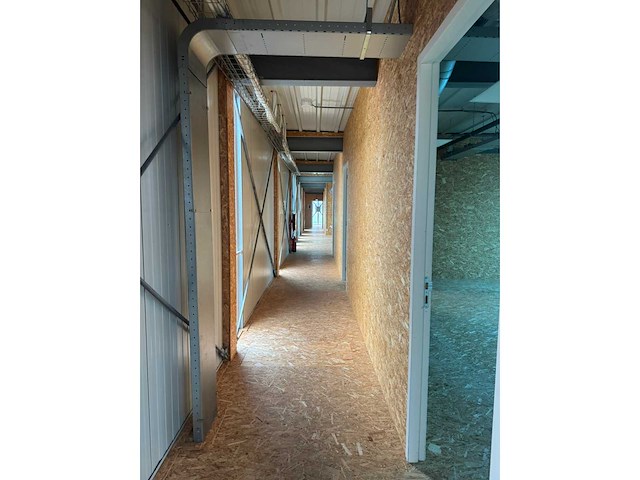 Movicube (38,40x7,20 mtr) (516 m2) - afbeelding 73 van  98
