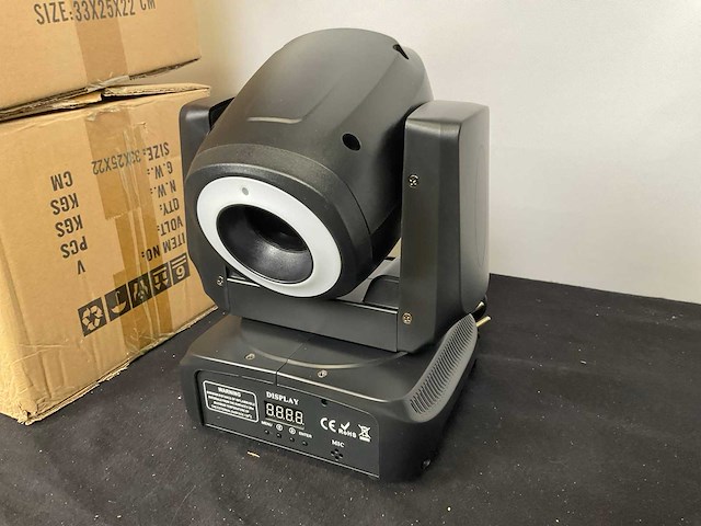 Moving head laser / wash (4x) - afbeelding 1 van  7