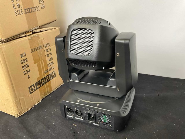 Moving head laser / wash (4x) - afbeelding 4 van  7