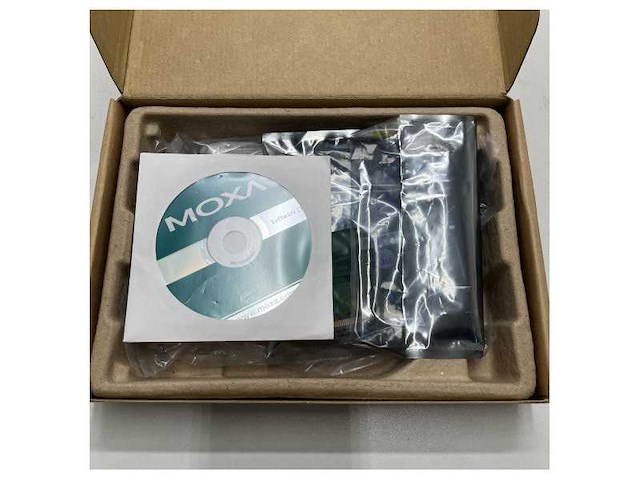 Moxa universal pci serial interface board cp-104ul v2 - afbeelding 4 van  5