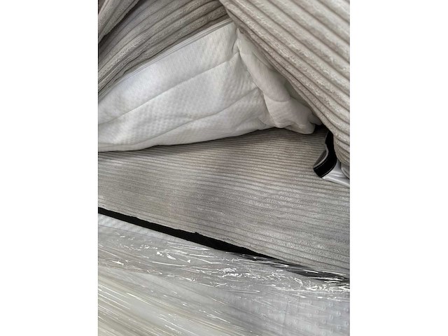 Mozart - premium boxspring - 200 x 200 cm - afbeelding 8 van  9