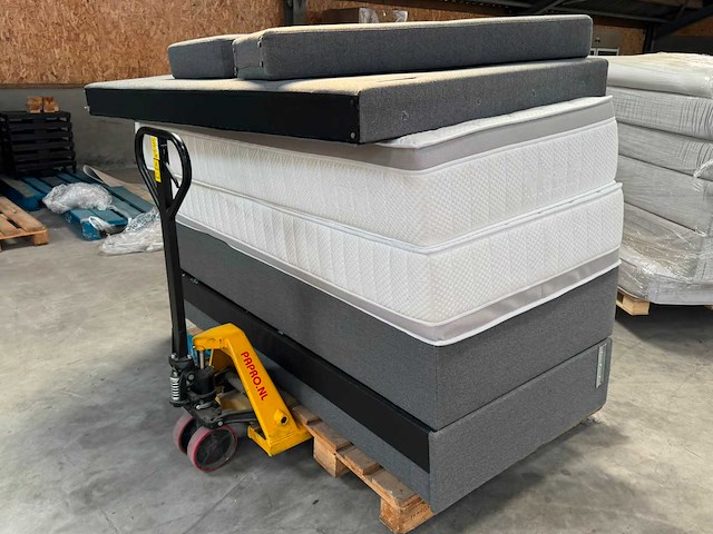 Mozart - premium boxspring - elektrisch verstelbaar 180 x 200 cm - afbeelding 4 van  6