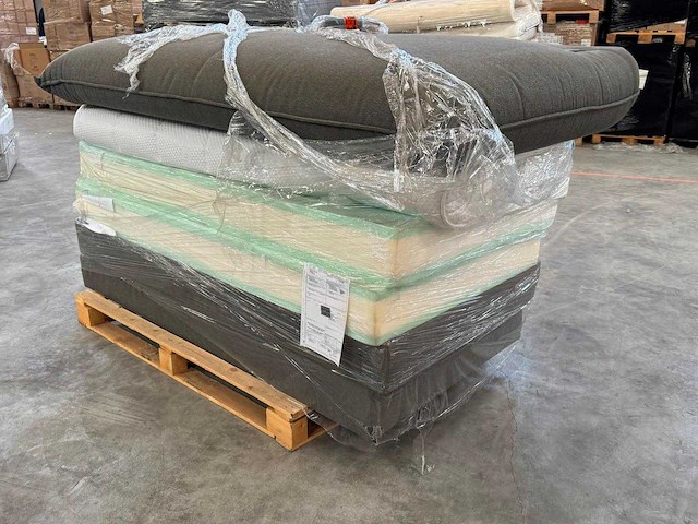 Mozart - premium boxspring 200 x 200 cm - afbeelding 5 van  8