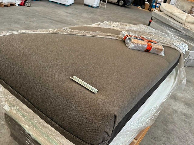 Mozart - premium boxspring 200 x 200 cm - afbeelding 7 van  8