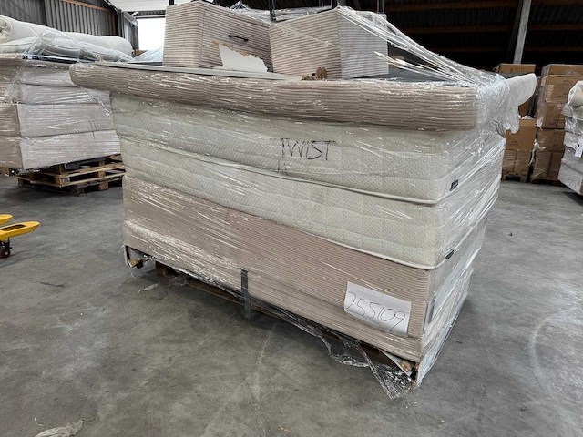Mozart - premium boxspring 240 x 210 cm - afbeelding 6 van  11