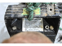 Mp pumps sp450 dompelpomp met 2 slangen - afbeelding 4 van  4