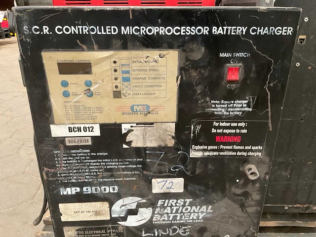 Mp9000 acculader - afbeelding 3 van  5