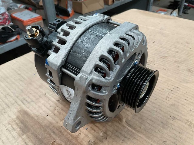 Mpa alternator - afbeelding 1 van  6