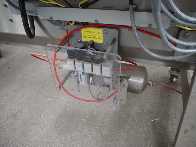 Mpe - afbeelding 4 van  16