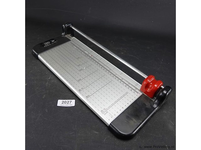 M+r roll cat snijmachine - afbeelding 2 van  5