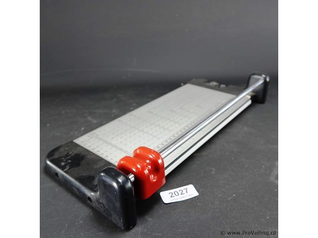 M+r roll cat snijmachine - afbeelding 4 van  5