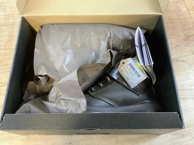 Mr.miles bear s3 veiligheidsschoenen - maat 39. - afbeelding 2 van  5