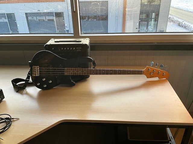 Msa - vision - basgitaar - afbeelding 1 van  7