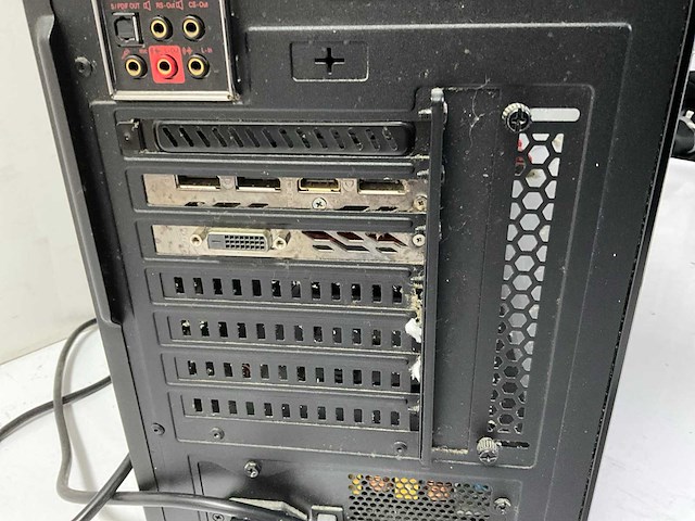 Msi - gaming series - desktop - afbeelding 3 van  9