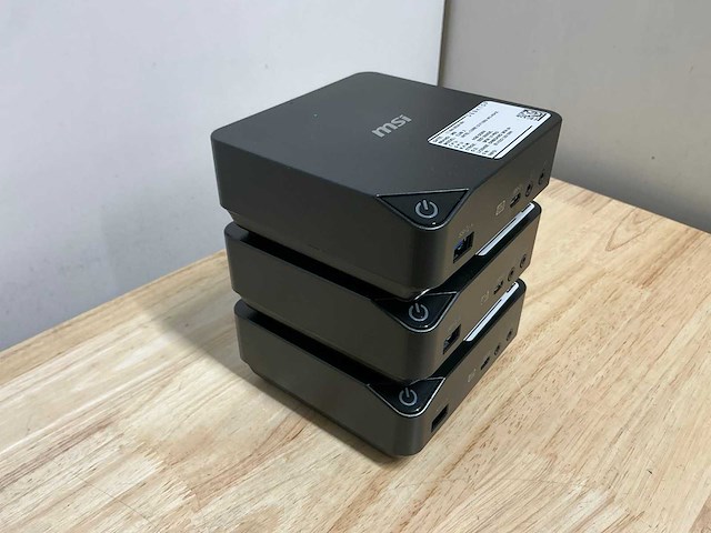 Msi cubi 2 desktop (3x) - afbeelding 1 van  1