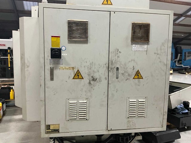 Mt cut - 2011 - v110 - verticale machinecentra - afbeelding 2 van  12