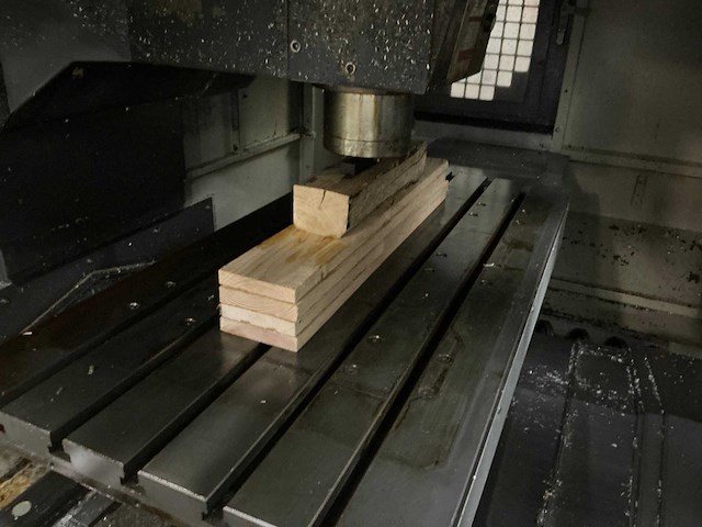 Mt cut - 2011 - v110 - verticale machinecentra - afbeelding 12 van  12